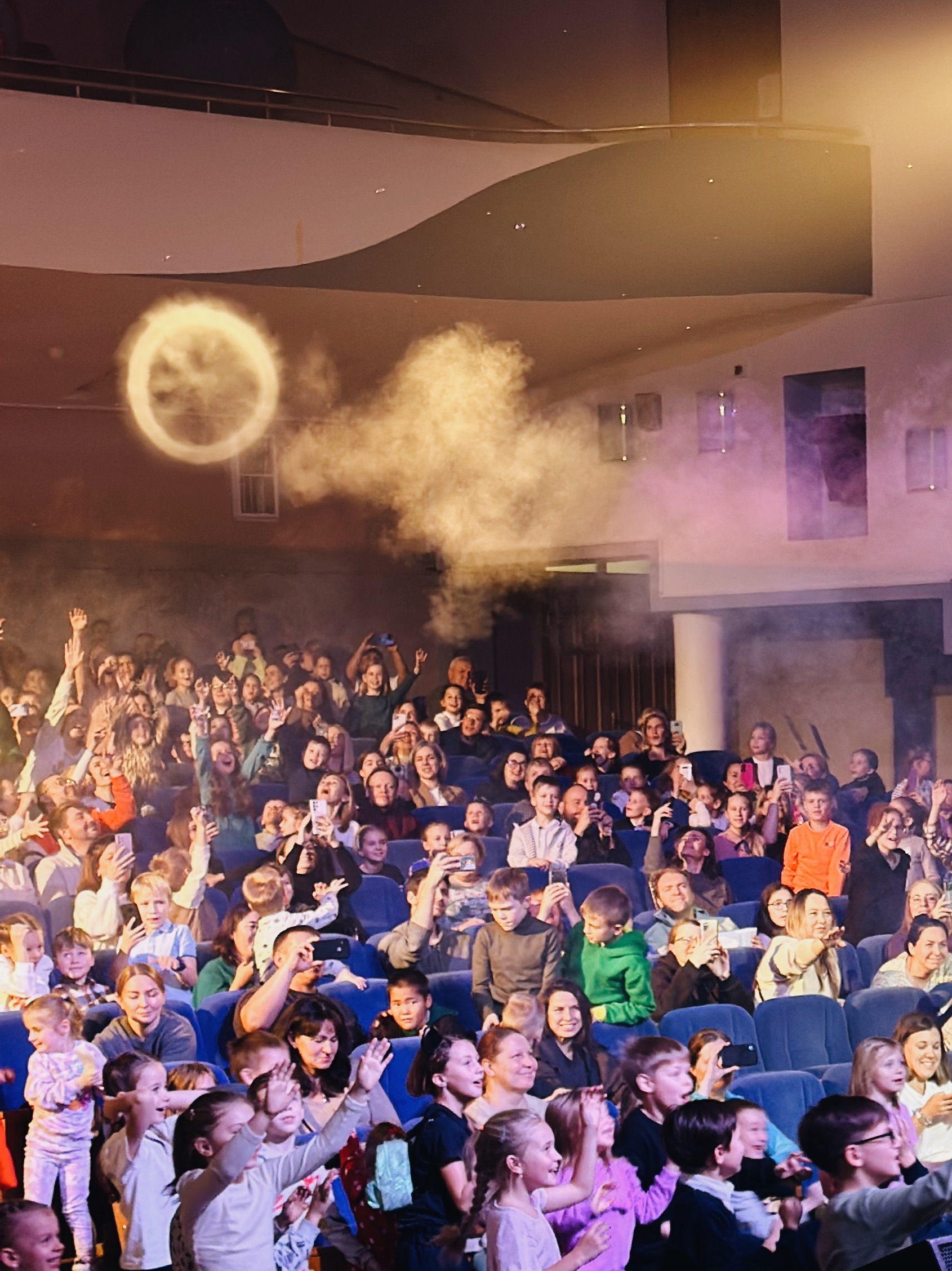 Детский спектакль. Ёлка для детей. Новогоднее Шоу пингвинов Белгород